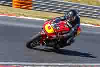 brands-hatch-photographs;brands-no-limits-trackday;cadwell-trackday-photographs;enduro-digital-images;event-digital-images;eventdigitalimages;no-limits-trackdays;peter-wileman-photography;racing-digital-images;trackday-digital-images;trackday-photos